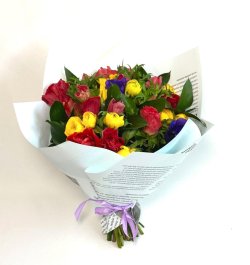 זר אביבי צבעוני מעורב